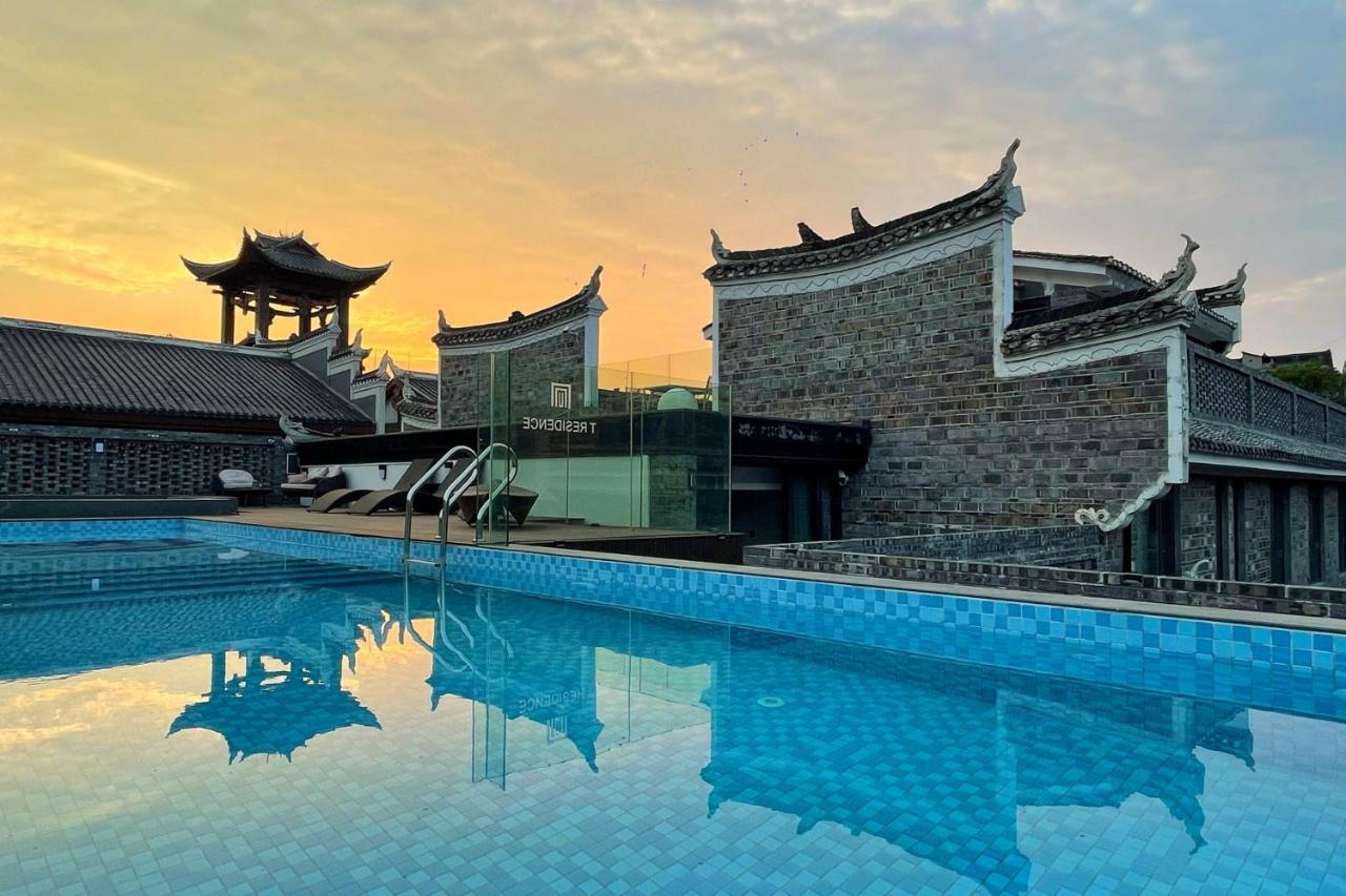 Phoenix Hall House Hotel Fenghuang County Exterior photo