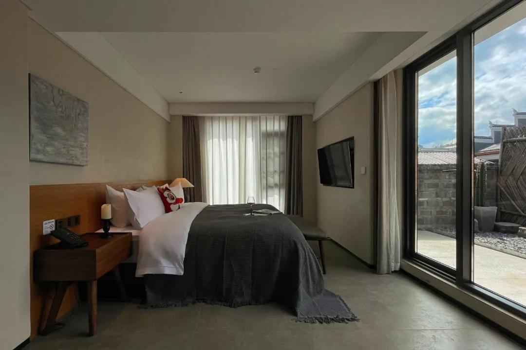 Phoenix Hall House Hotel Fenghuang County Exterior photo