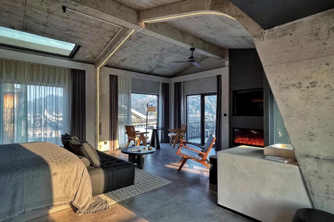 Phoenix Hall House Hotel Fenghuang County Exterior photo